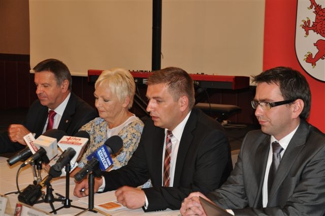 Konferencja prasowa.JPG